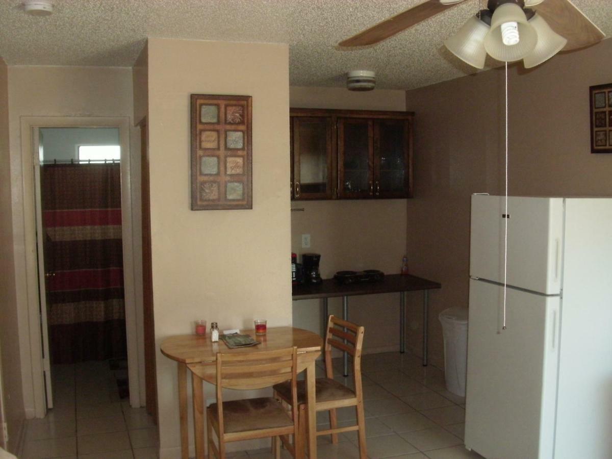דירות פורט לודרדייל Newly Furnished Large, Clean, Quiet Private Unit מראה חיצוני תמונה