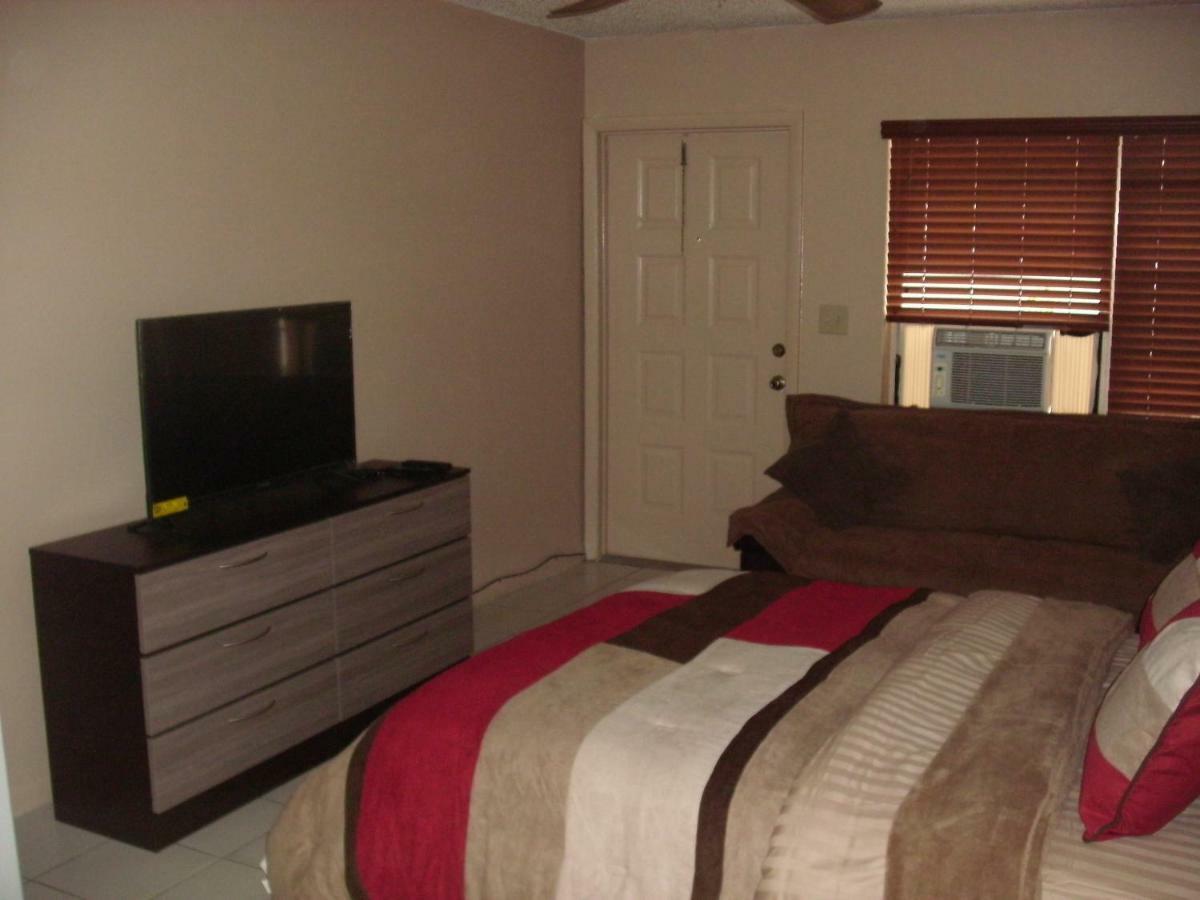 דירות פורט לודרדייל Newly Furnished Large, Clean, Quiet Private Unit מראה חיצוני תמונה