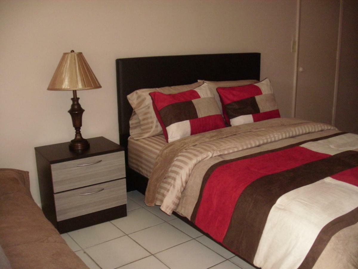 דירות פורט לודרדייל Newly Furnished Large, Clean, Quiet Private Unit מראה חיצוני תמונה